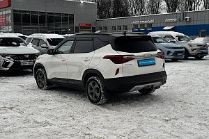 купить Кия Seltos 2022, автосалон 