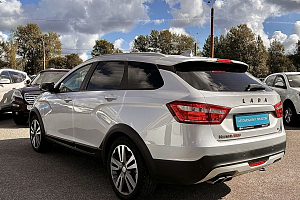 купить Лада Vesta 2019, автосалон 