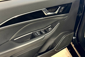 купить ФАВ Bestune B70 2024, автосалон 