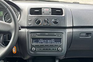 купить Шкода Roomster 2012, автосалон 