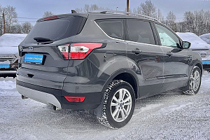 купить Форд Kuga 2018, автосалон 