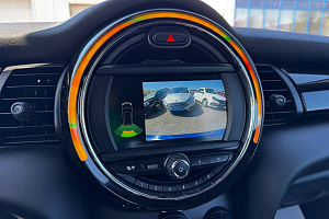 купить Мини Hatch 2019, автосалон 