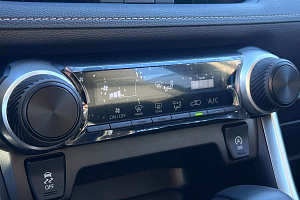 купить Тойота RAV4 2025, автосалон 