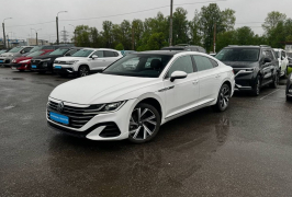 купить Volkswagen Passat CC
