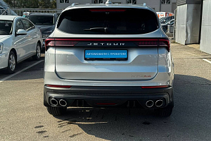 купить  X70+ 2023, автосалон 