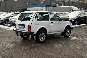 купить Лада Niva Legend 2024, автосалон 
