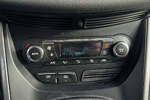 купить Форд Kuga 2014, автосалон 