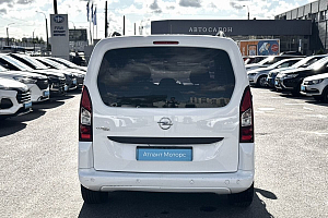 купить Опель Combo 2021, автосалон 