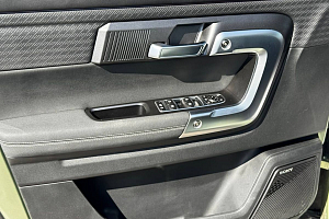 купить  J7 2023, автосалон 