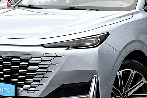 купить Чанган UNI-K 2024, автосалон 