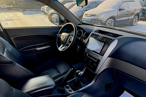 купить Джили Emgrand X7 2014, автосалон 