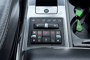 купить Ленд Range Rover Sport 2012, автосалон 