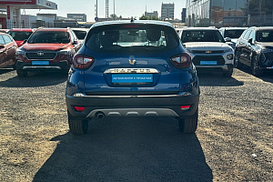 купить Рено Kaptur 2021, автосалон 