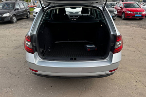 купить Шкода Octavia 2018, автосалон 