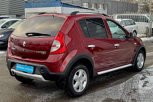 купить Рено Sandero 2012, автосалон 