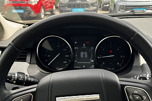 купить Ленд Range Rover Evoque 2017, автосалон 
