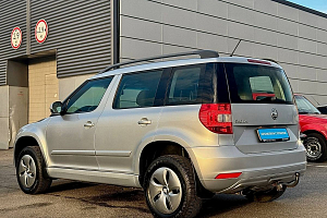купить Шкода Yeti 2015, автосалон 