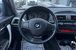 купить БМВ 1 серии 2013, автосалон 