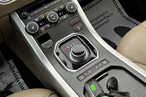 купить Ленд Range Rover Evoque 2013, автосалон 