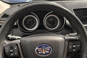 купить ФАВ Besturn X80 2018, автосалон 