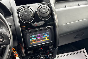 купить Рено Duster 2017, автосалон 