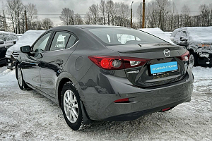 купить Мазда 3 2018, автосалон 
