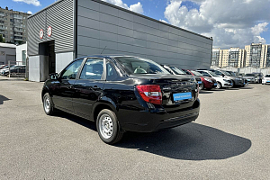 купить Лада Granta 2024, автосалон 