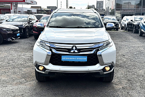 купить Мицубиси Pajero Sport 2017, автосалон 