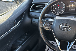 купить Тойота Camry 2021, автосалон 