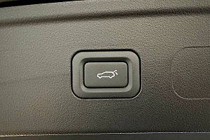 купить ФАВ Bestune B70 2024, автосалон 