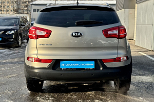 купить Кия Sportage 2012, автосалон 