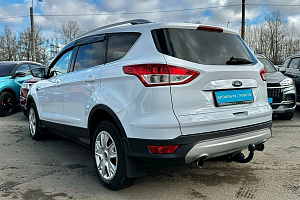 купить Форд Kuga 2014, автосалон 