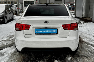 купить Кия Cerato 2013, автосалон 