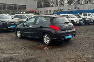 купить Пежо 308 2012, автосалон 