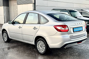 купить Лада Granta 2024, автосалон 