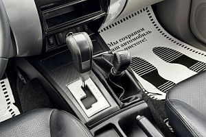 купить Мицубиси Pajero Sport 2014, автосалон 