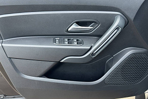 купить Рено Duster 2021, автосалон 
