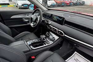 купить  X70+ 2024, автосалон 