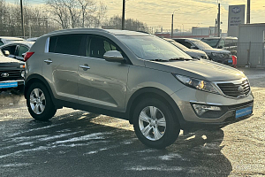 купить Кия Sportage 2012, автосалон 