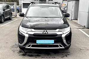 купить Мицубиси Outlander 2021, автосалон 