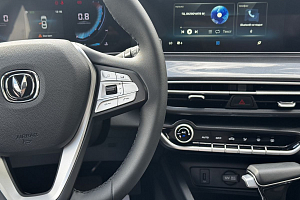 купить Чанган Eado Plus 2023, автосалон 