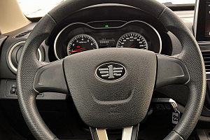 купить ФАВ Besturn X40 2019, автосалон 