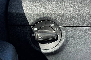 купить Шкода Octavia 2019, автосалон 