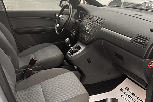 купить Форд C-MAX 2004, автосалон 
