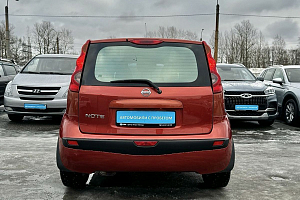 купить Ниссан Note 2006, автосалон 
