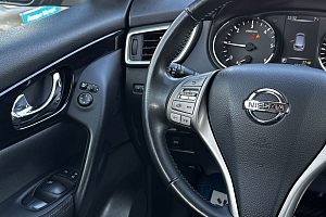 купить Ниссан Qashqai 2014, автосалон 