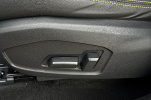 купить ФАВ Bestune T77 2022, автосалон 