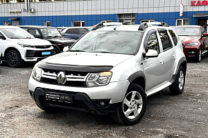 купить Рено Duster 2017, автосалон 