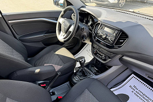 купить Лада Vesta 2017, автосалон 