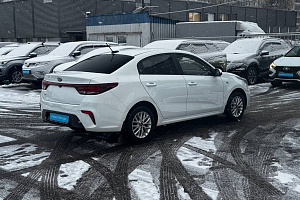 купить Кия Rio 2019, автосалон 